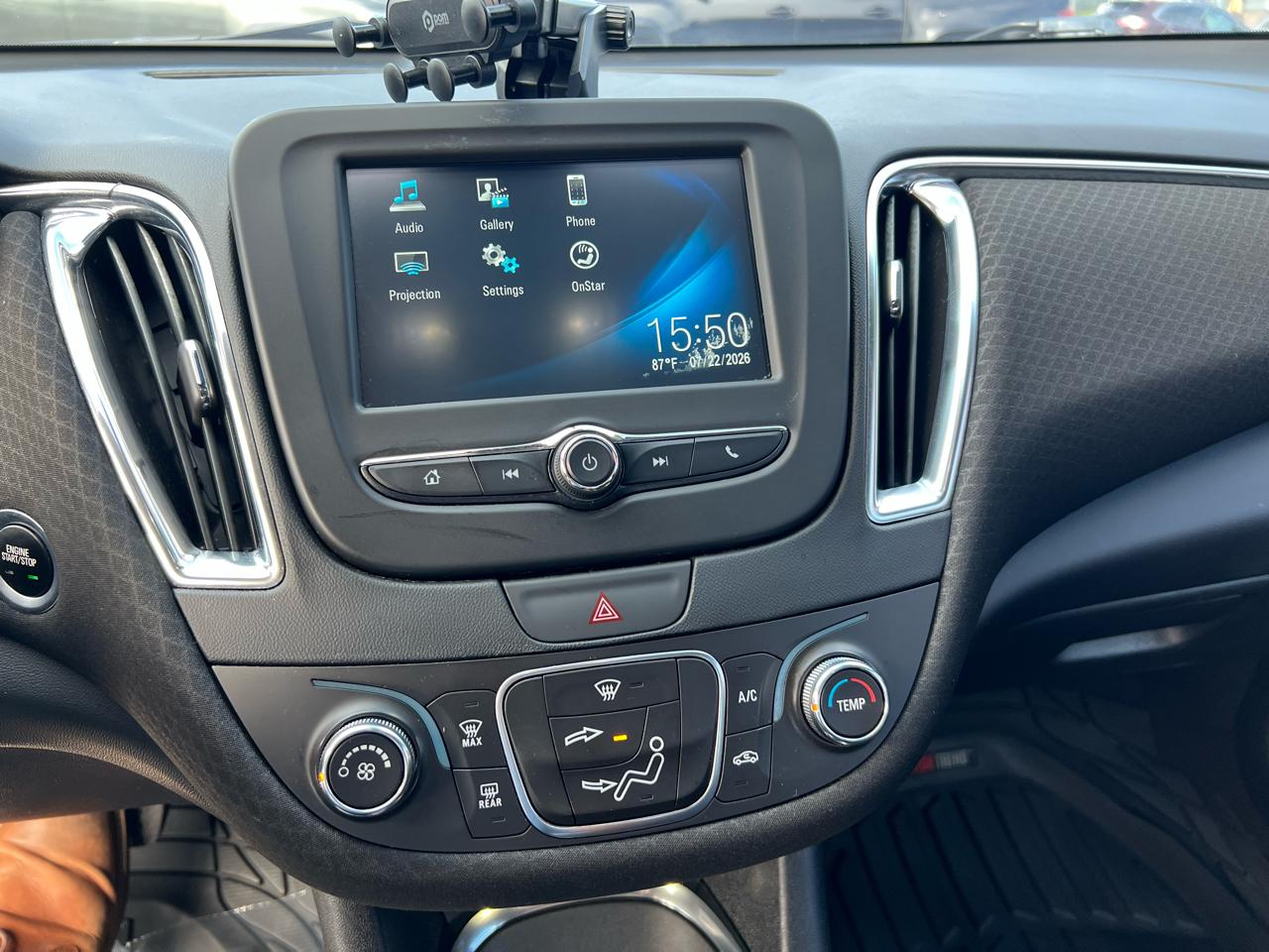 Chevrolet Malibu 4dr Sdn LT w/1LT 2017