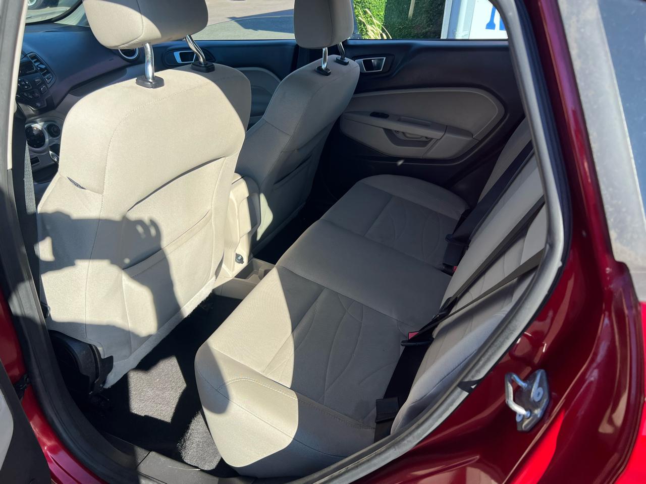 Ford Fiesta 5dr HB SE 2016