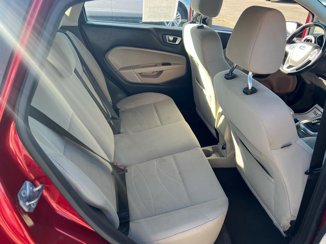 Ford Fiesta 5dr HB SE 2016