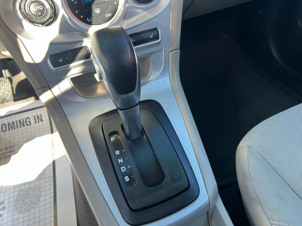 Ford Fiesta 5dr HB SE 2016