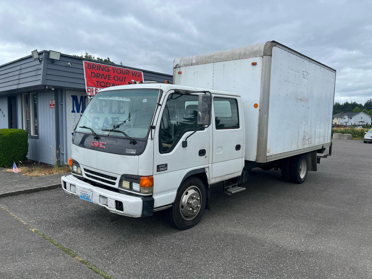 GMC W5500  2002