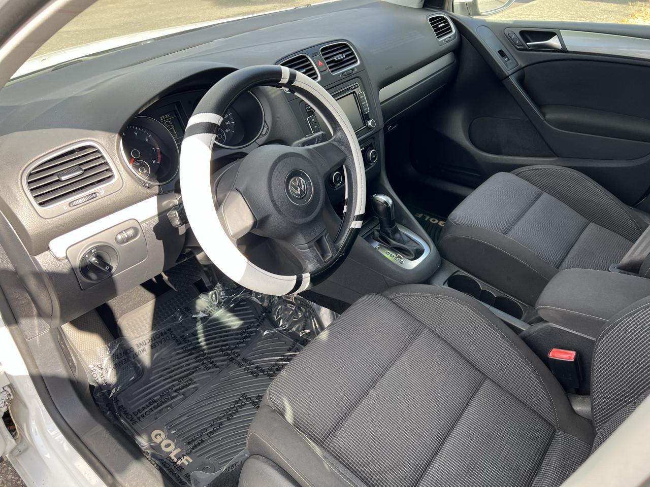 Volkswagen Golf 4dr HB Auto PZEV 2012