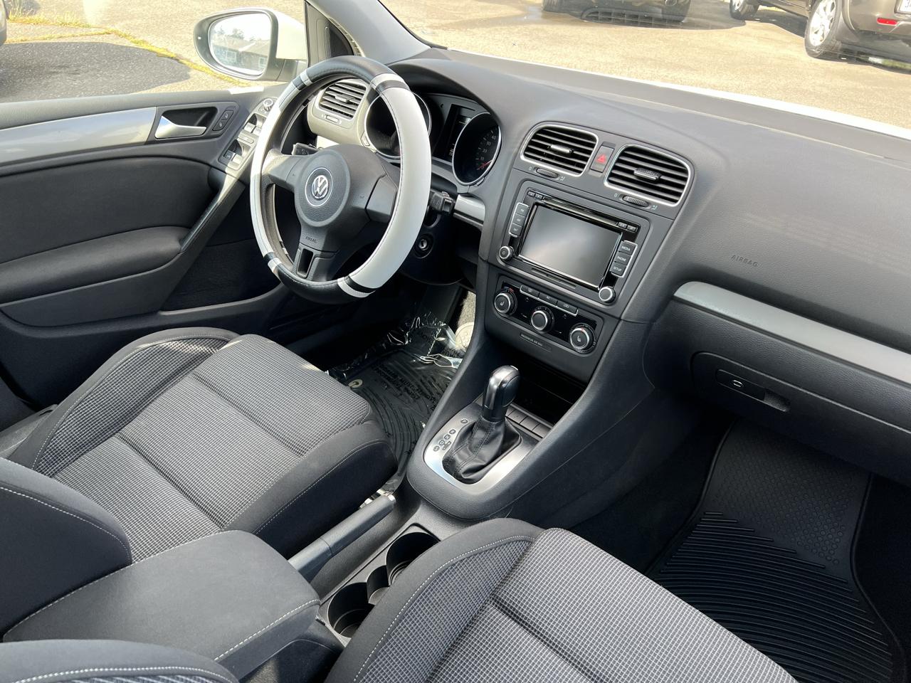 Volkswagen Golf 4dr HB Auto PZEV 2012