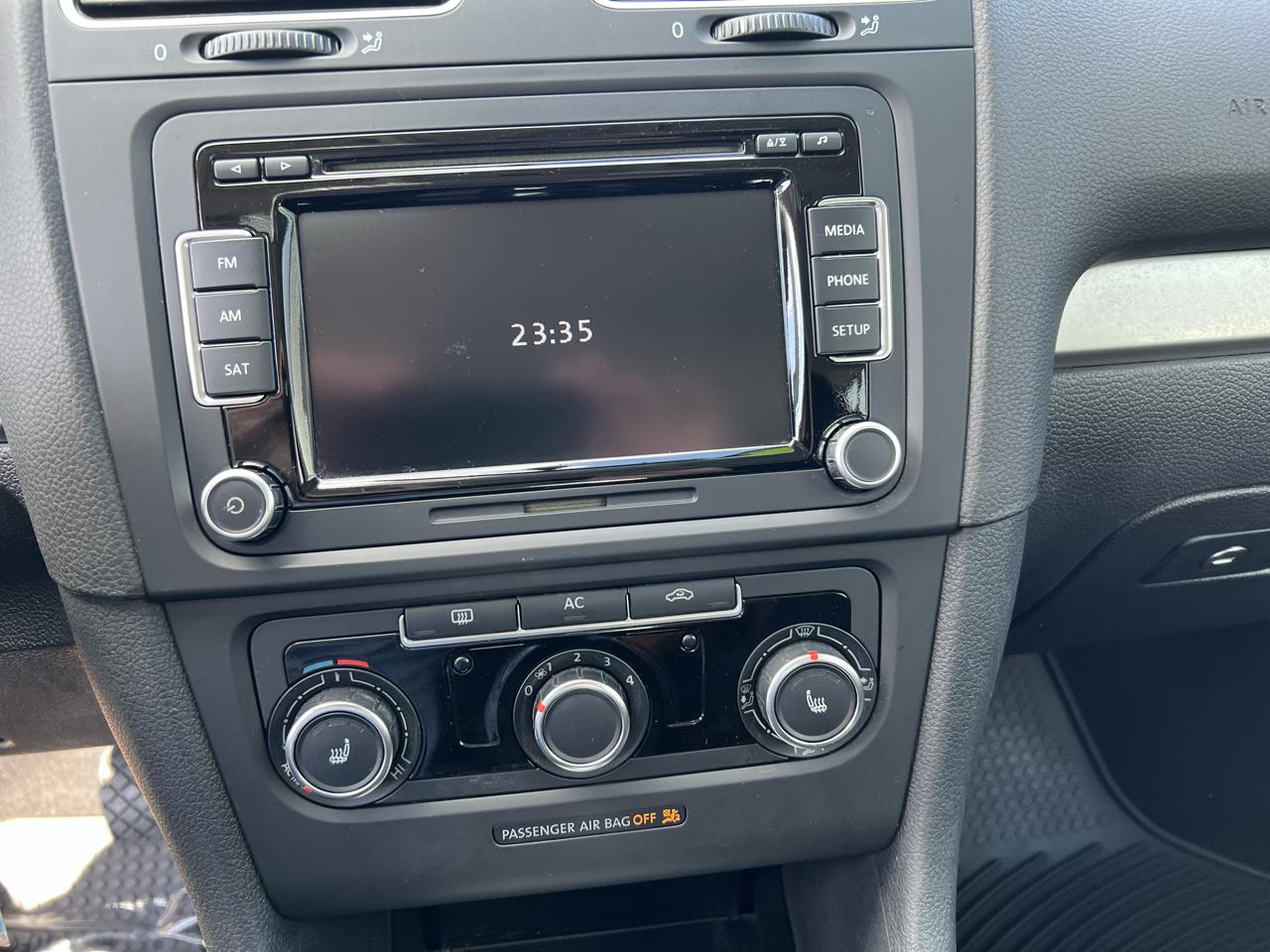 Volkswagen Golf 4dr HB Auto PZEV 2012