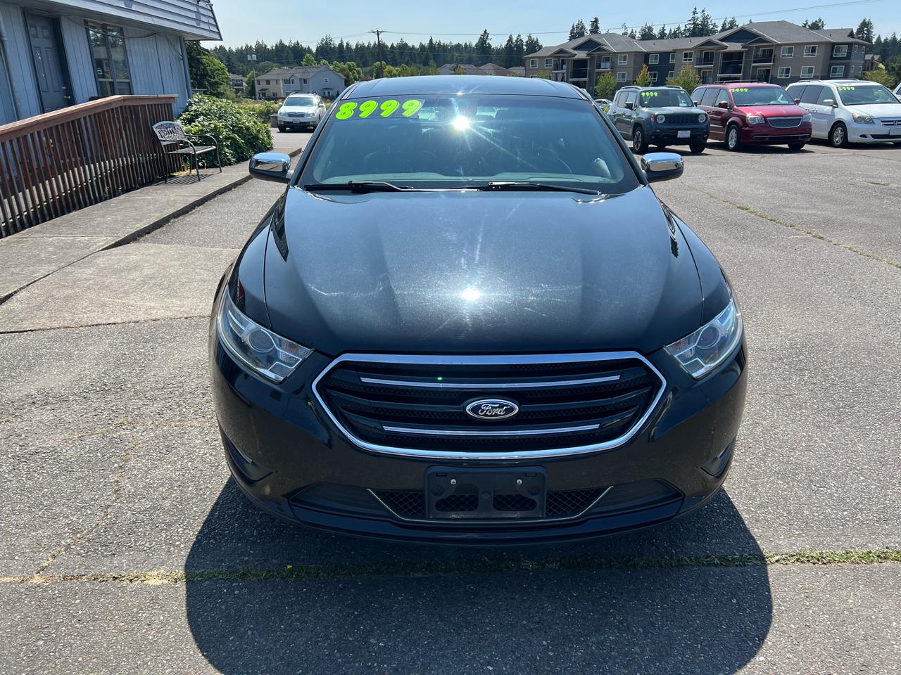 Ford Taurus 4dr Sdn Limited FWD 2013