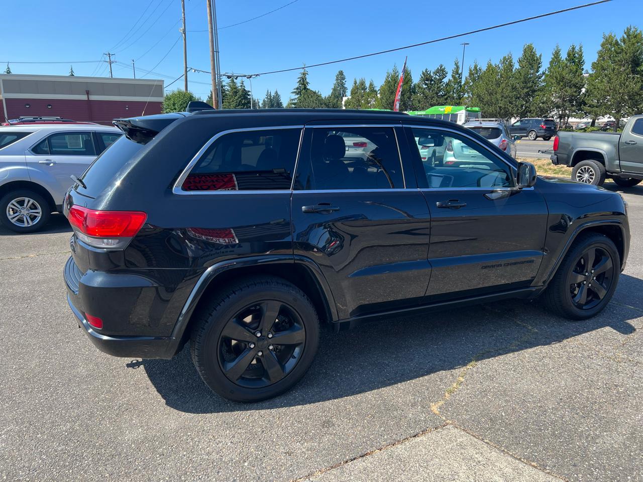 Jeep Grand Cherokee 4WD 4dr Altitude 2015