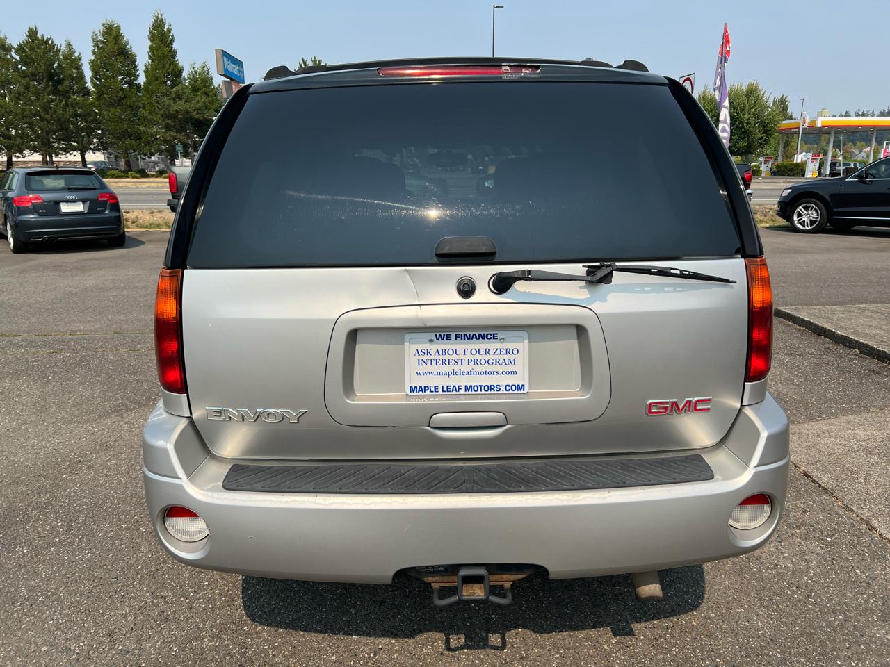 GMC Envoy 4dr 4WD SLE 2005