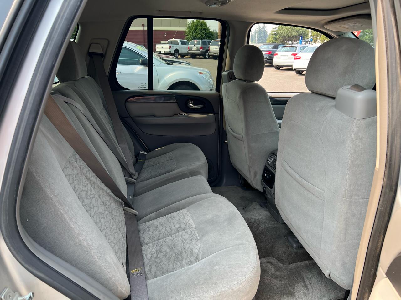 GMC Envoy 4dr 4WD SLE 2005