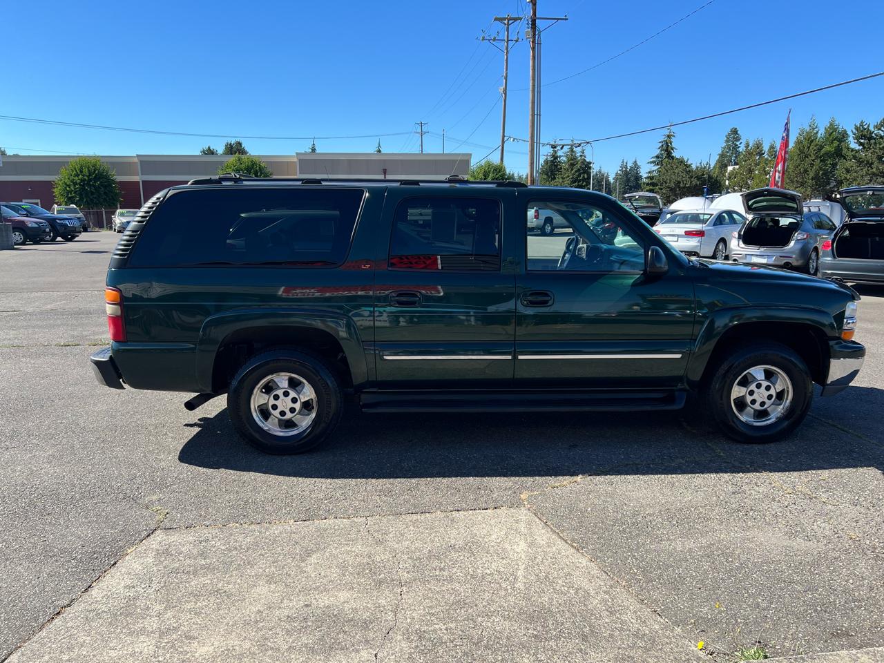 Chevrolet Suburban 4dr 1500 4WD LT 2001