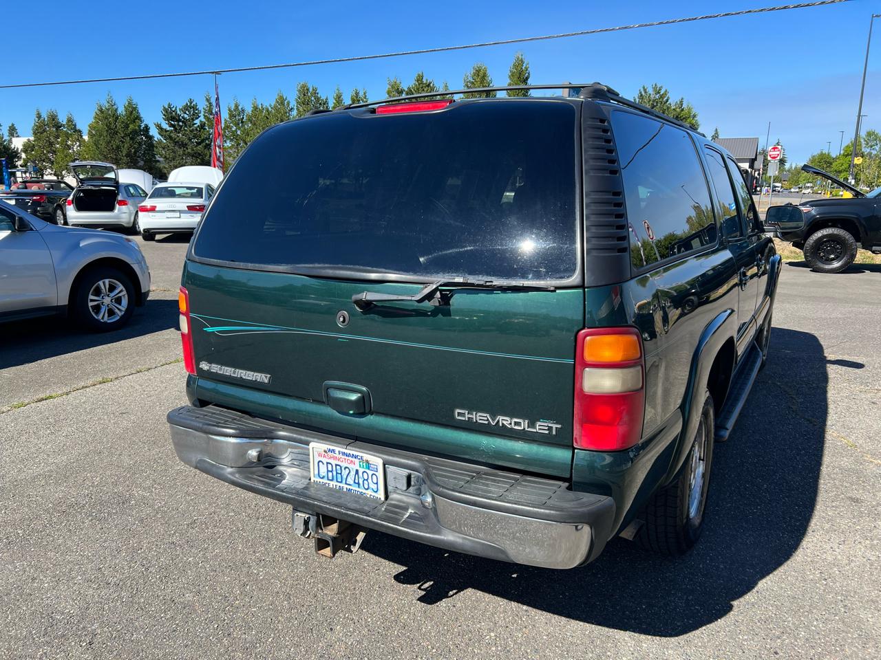 Chevrolet Suburban 4dr 1500 4WD LT 2001