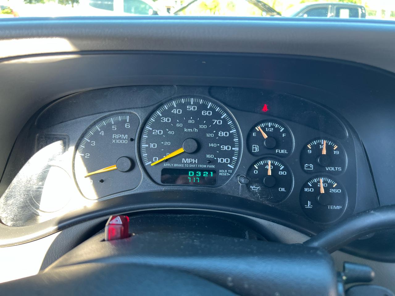 Chevrolet Suburban 4dr 1500 4WD LT 2001