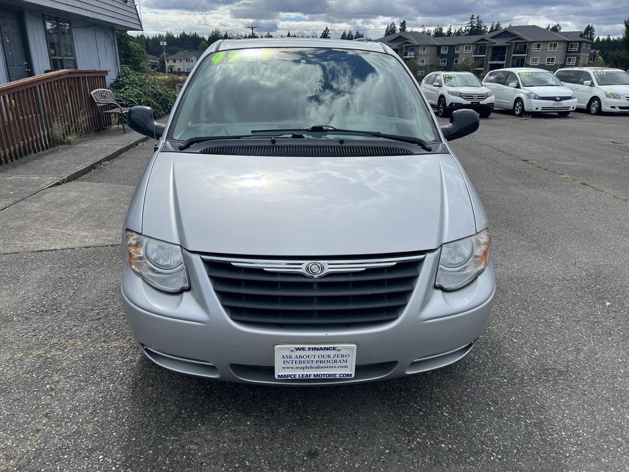 Chrysler Town & Country 4dr LWB LX FWD 2005