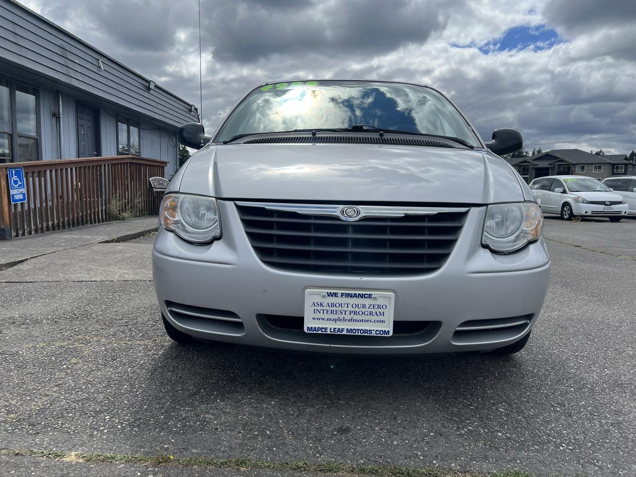 Chrysler Town & Country 4dr LWB LX FWD 2005