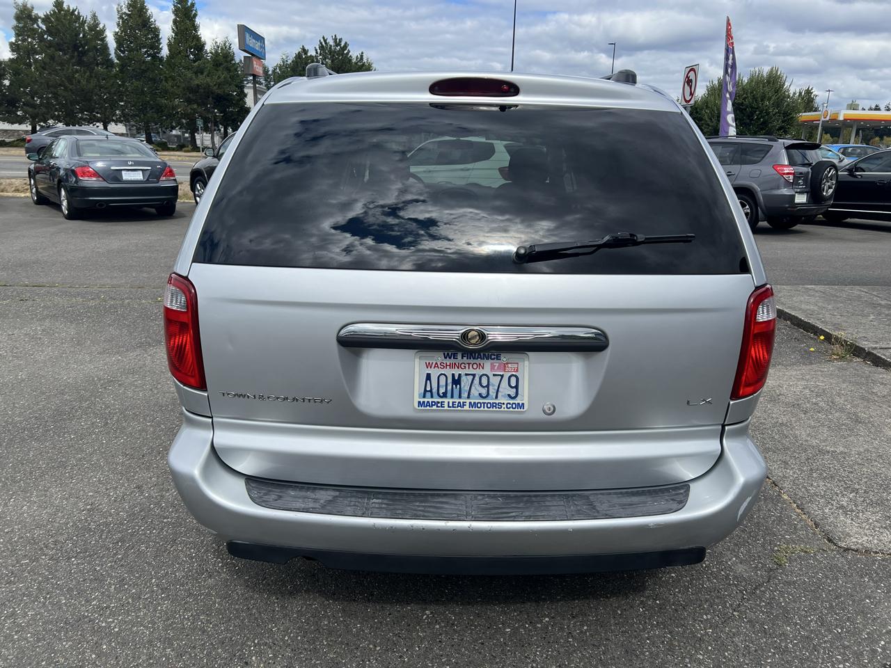 Chrysler Town & Country 4dr LWB LX FWD 2005