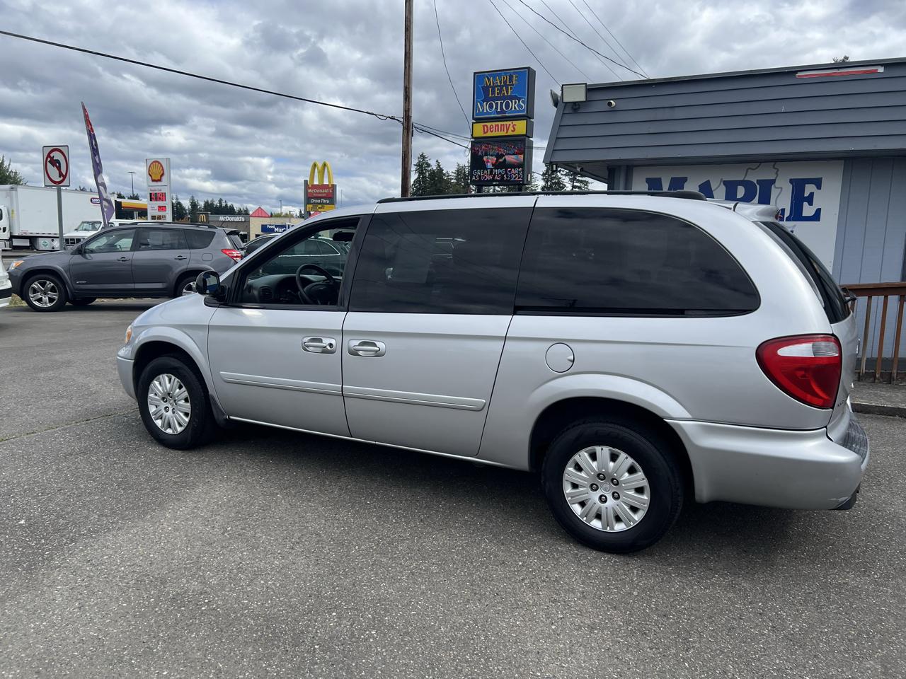 Chrysler Town & Country 4dr LWB LX FWD 2005