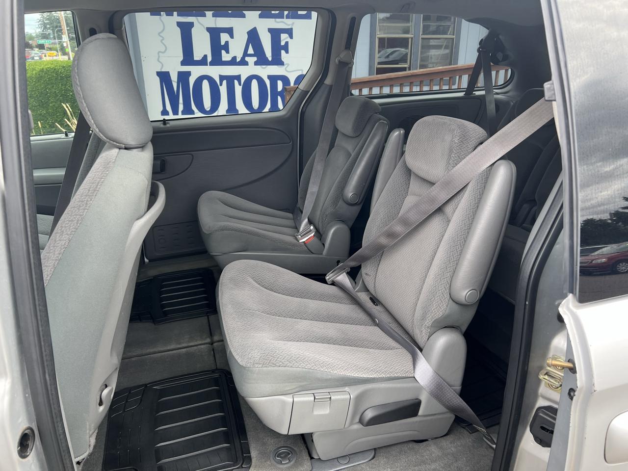 Chrysler Town & Country 4dr LWB LX FWD 2005