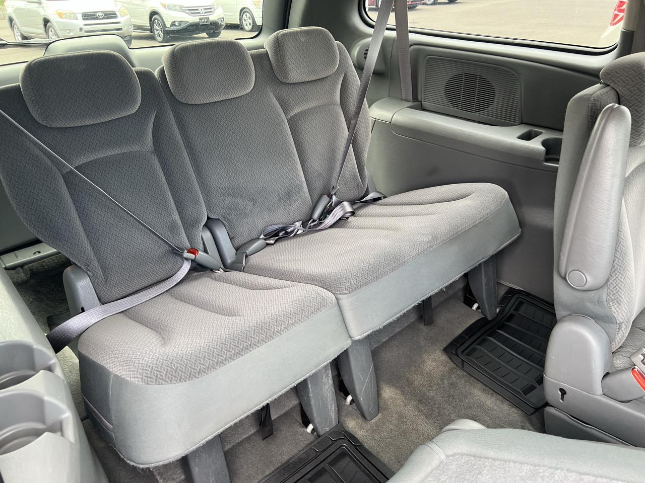 Chrysler Town & Country 4dr LWB LX FWD 2005