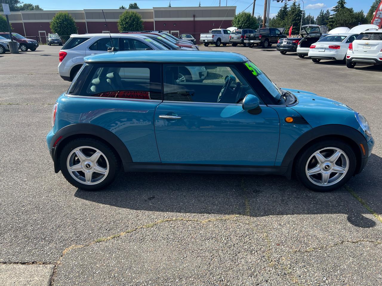 MINI Cooper Hardtop 2dr Cpe 2010