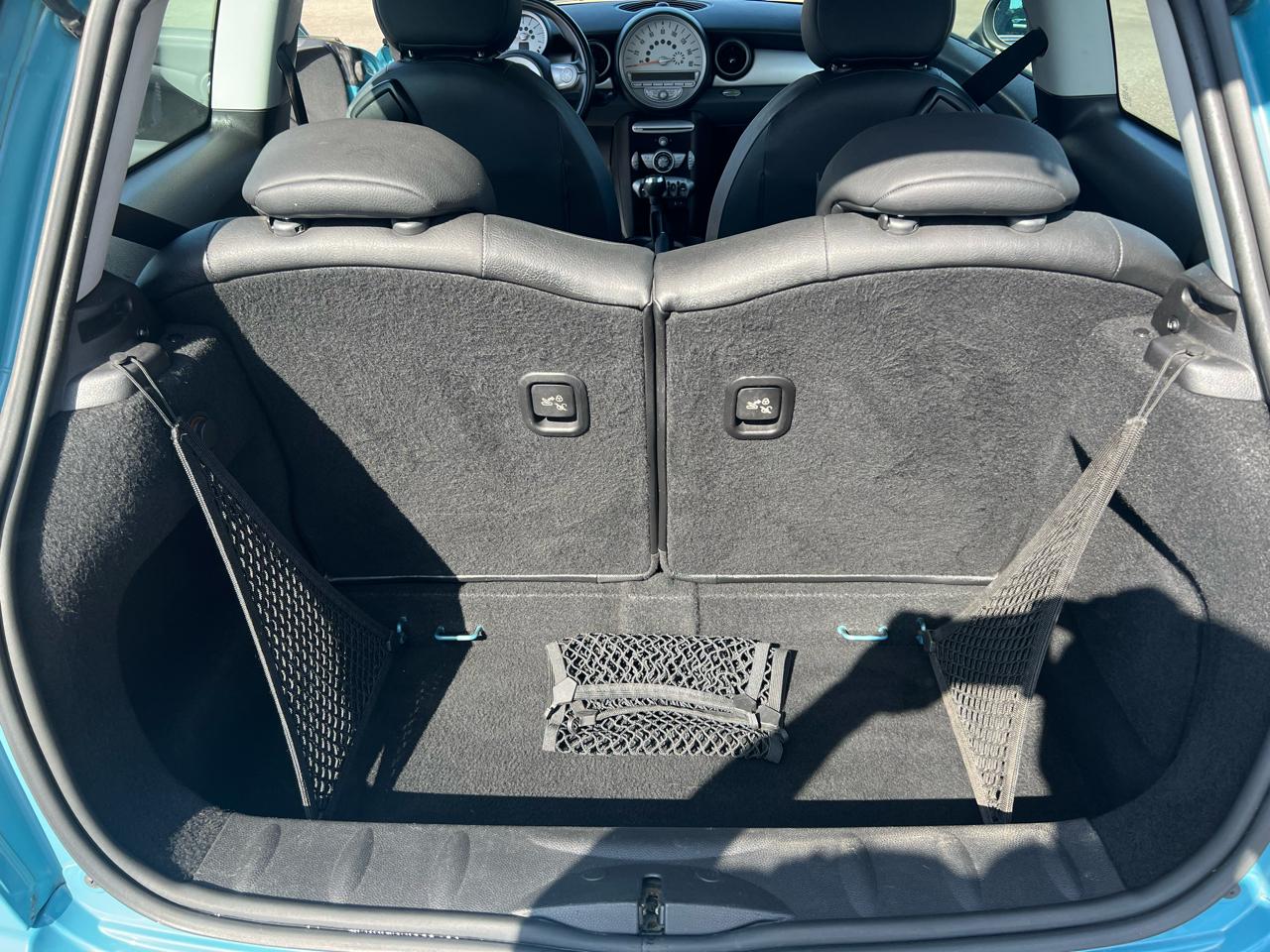 MINI Cooper Hardtop 2dr Cpe 2010