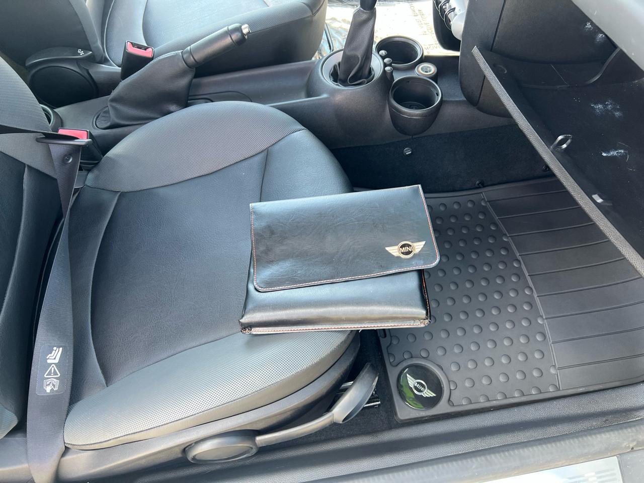 MINI Cooper Hardtop 2dr Cpe 2010