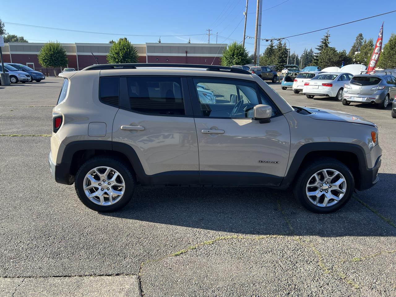 Jeep Renegade 4WD 4dr Latitude 2016