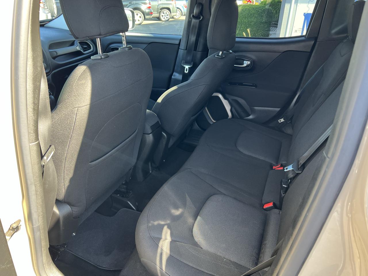 Jeep Renegade 4WD 4dr Latitude 2016