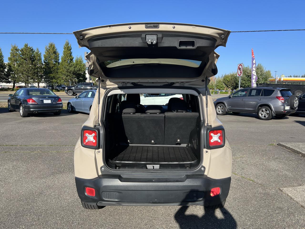 Jeep Renegade 4WD 4dr Latitude 2016