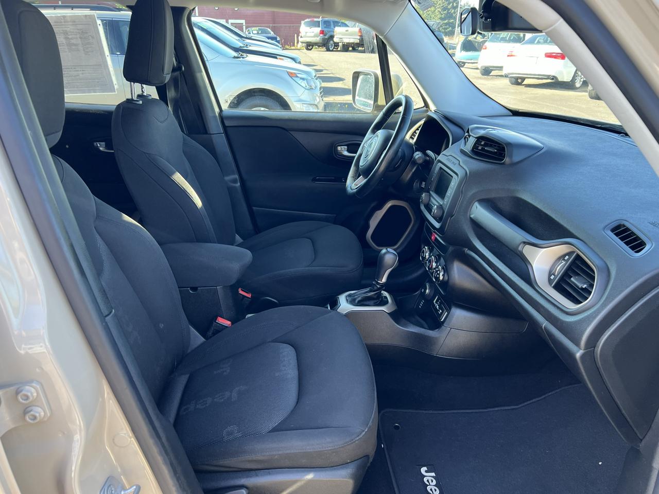 Jeep Renegade 4WD 4dr Latitude 2016