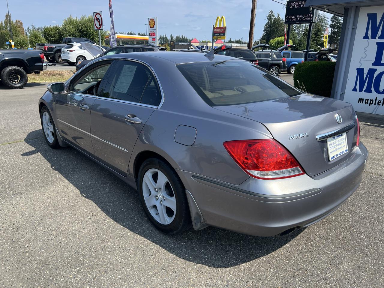 Acura RL 4dr Sdn AT (Natl) 2005