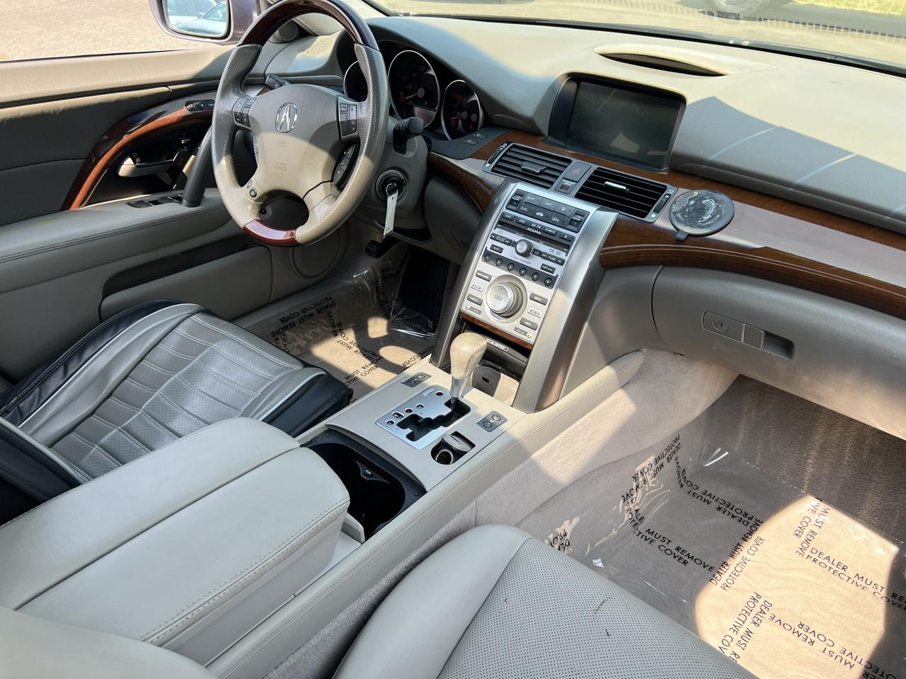 Acura RL 4dr Sdn AT (Natl) 2005
