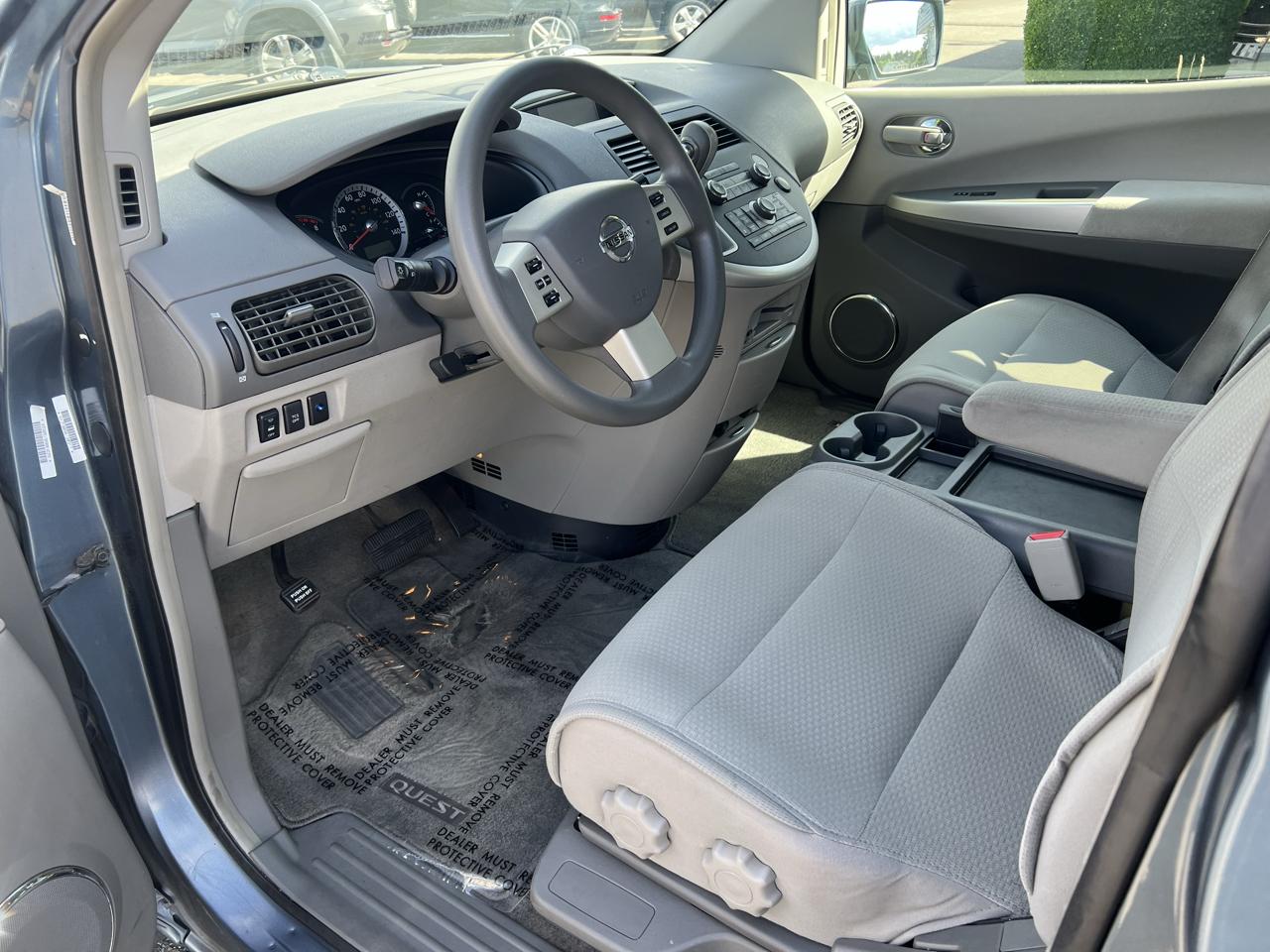 Nissan Quest 4dr S 2009