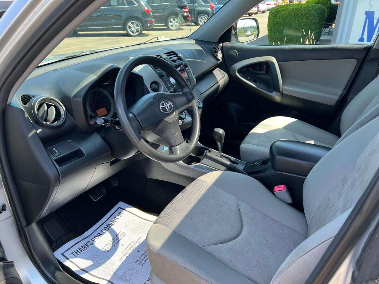 Toyota RAV4 2WD 4dr 4-cyl Sport (Natl) 2007