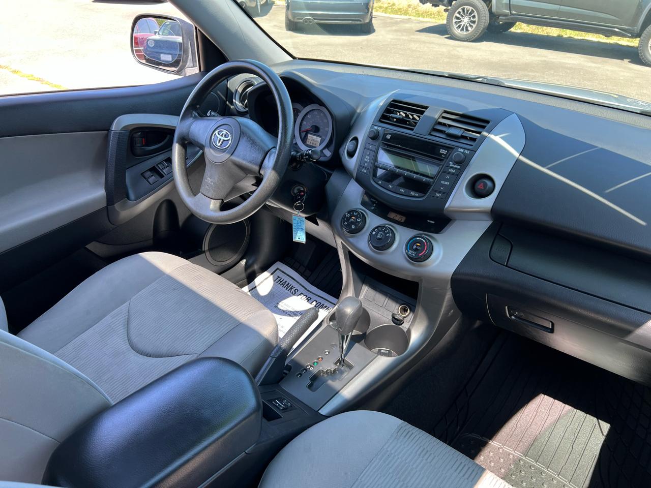 Toyota RAV4 2WD 4dr 4-cyl Sport (Natl) 2007