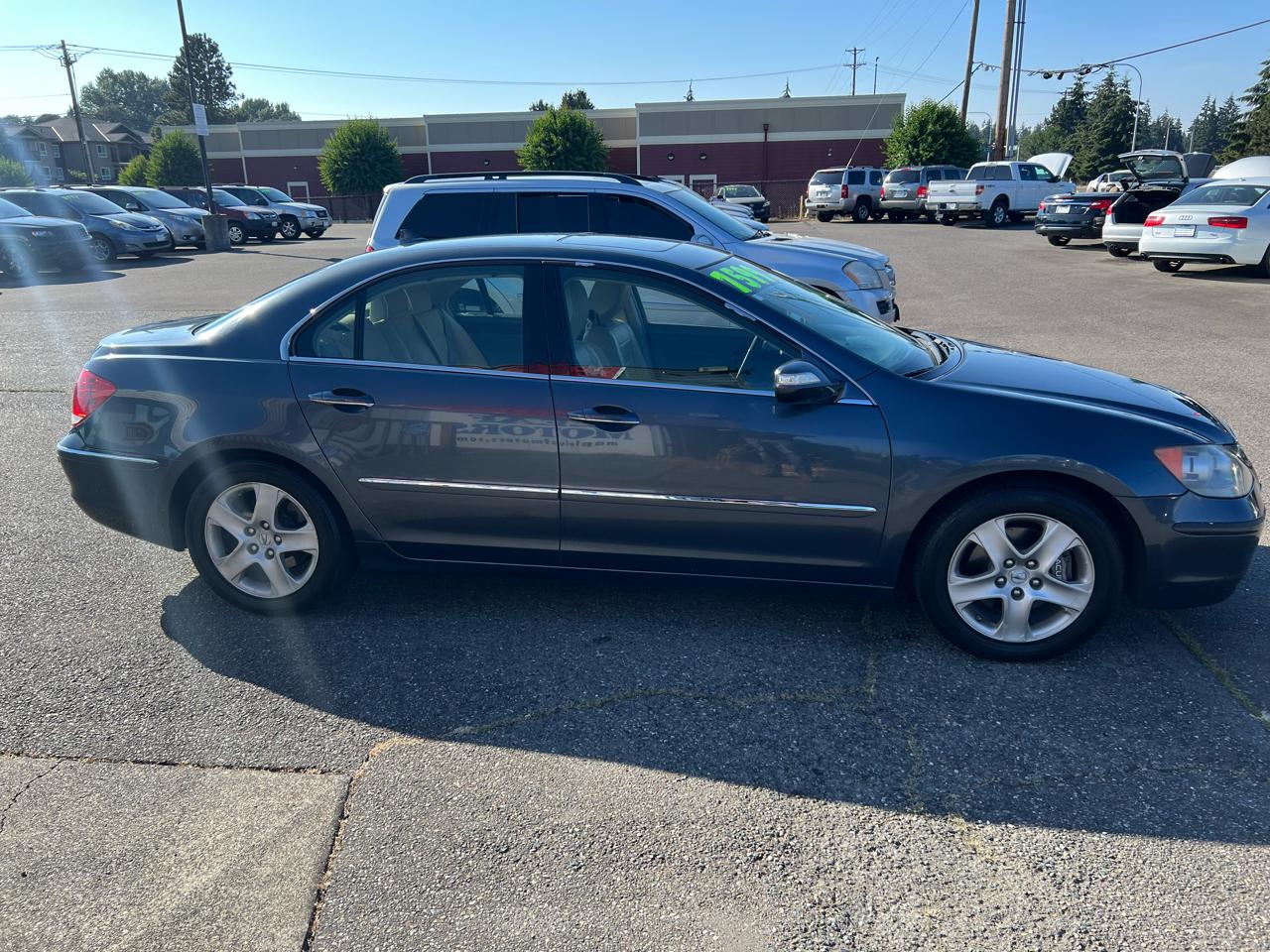 Acura RL 4dr Sdn AT (Natl) 2006
