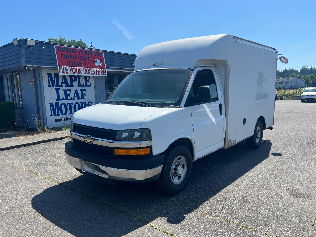 2014 Chevrolet Express Commercial Cutaway 3500 Van 139"