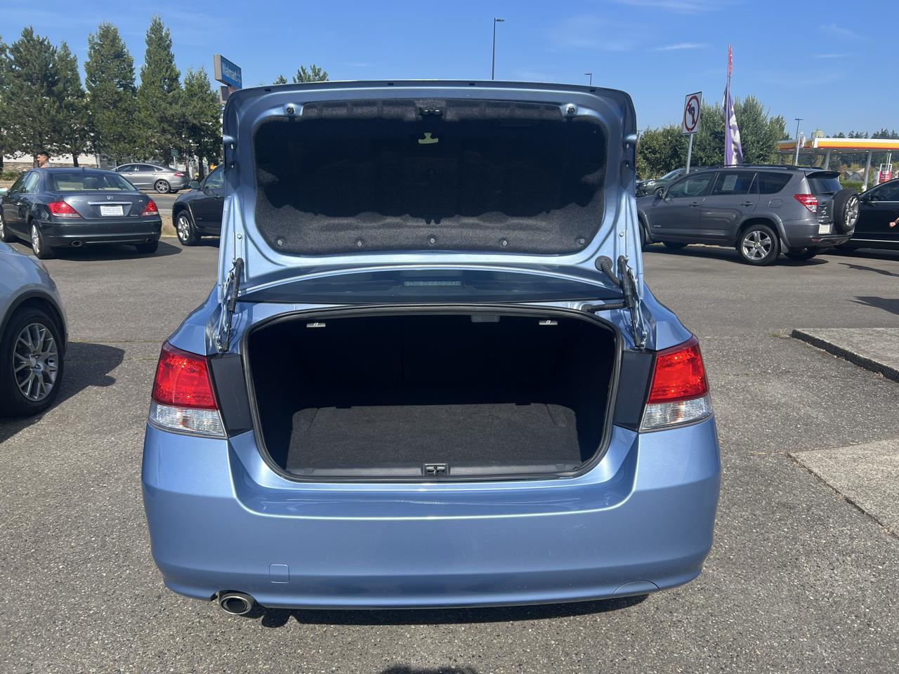 Subaru Legacy 4dr Sdn H4 Auto 2.5i Prem AWP/Pwr Moon 2011