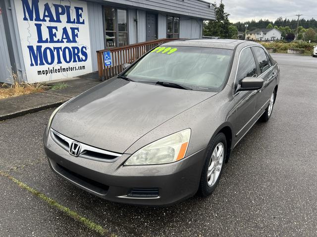 Gray 2007 Honda Accord Sedan Front-Wheel Drive Manual