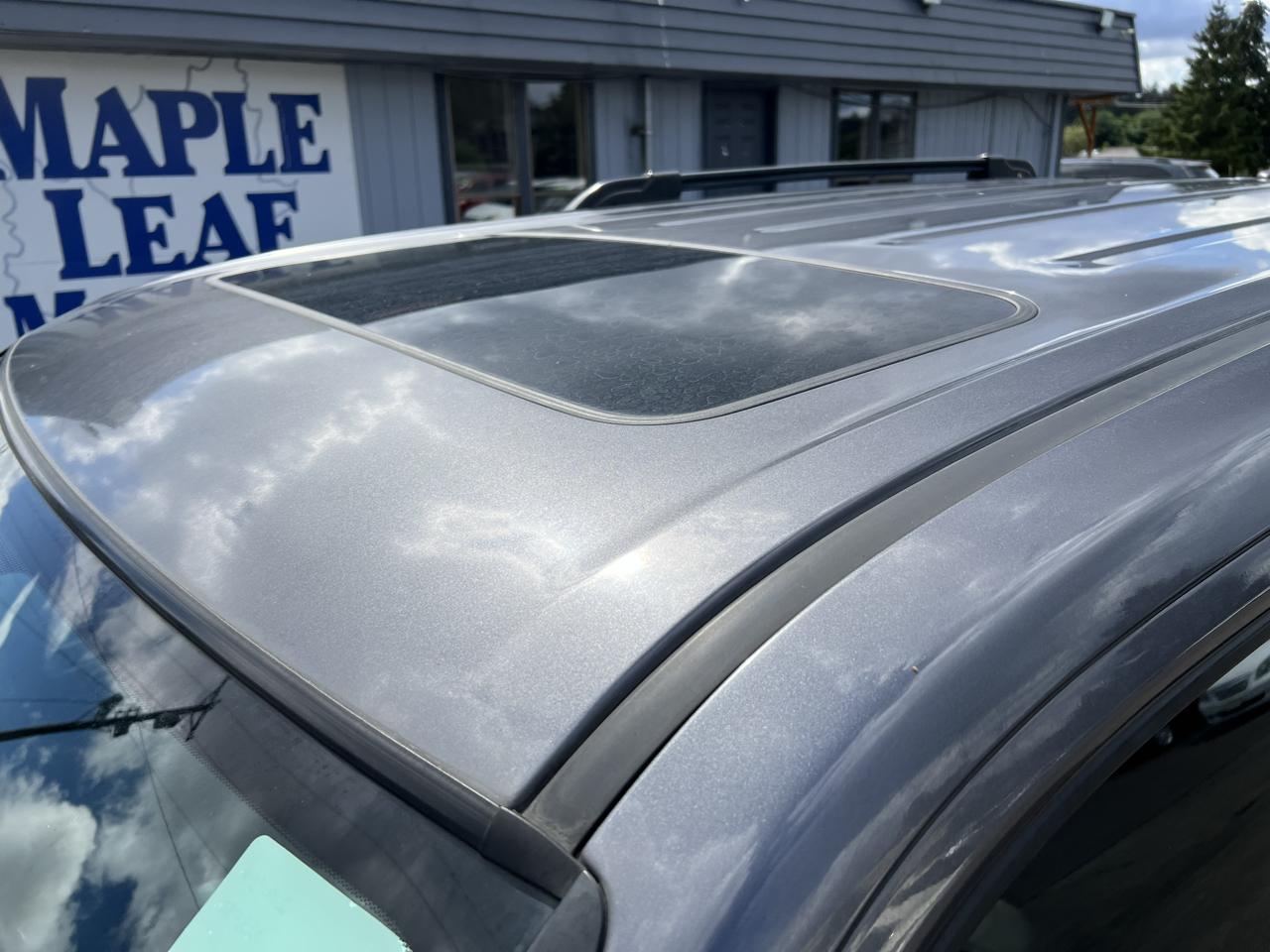 Honda Pilot 4WD 4dr Touring w/RES & Navi 2014