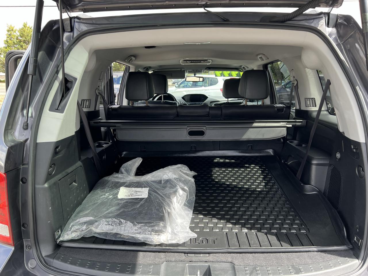 Honda Pilot 4WD 4dr Touring w/RES & Navi 2014