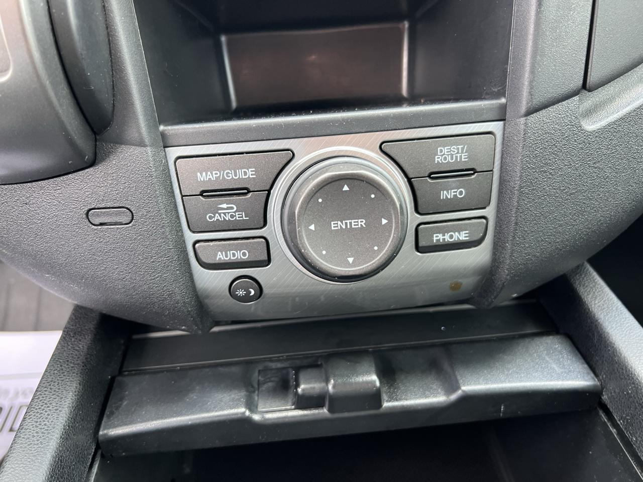 Honda Pilot 4WD 4dr Touring w/RES & Navi 2014