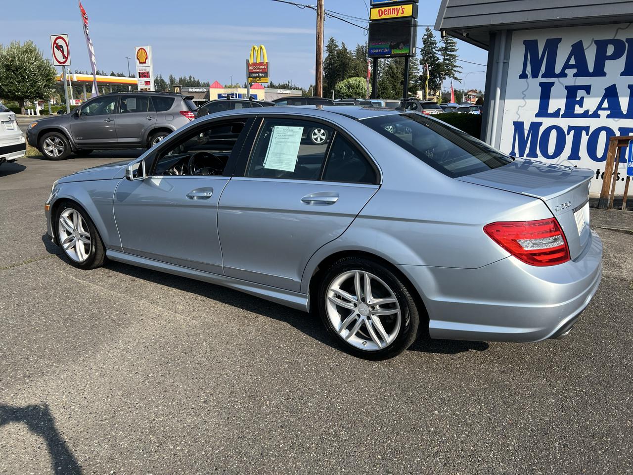 Mercedes-Benz C-Class 4dr Sdn C 250 Sport RWD 2013