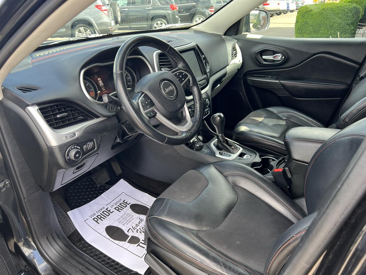 Jeep Cherokee 4WD 4dr Trailhawk 2015