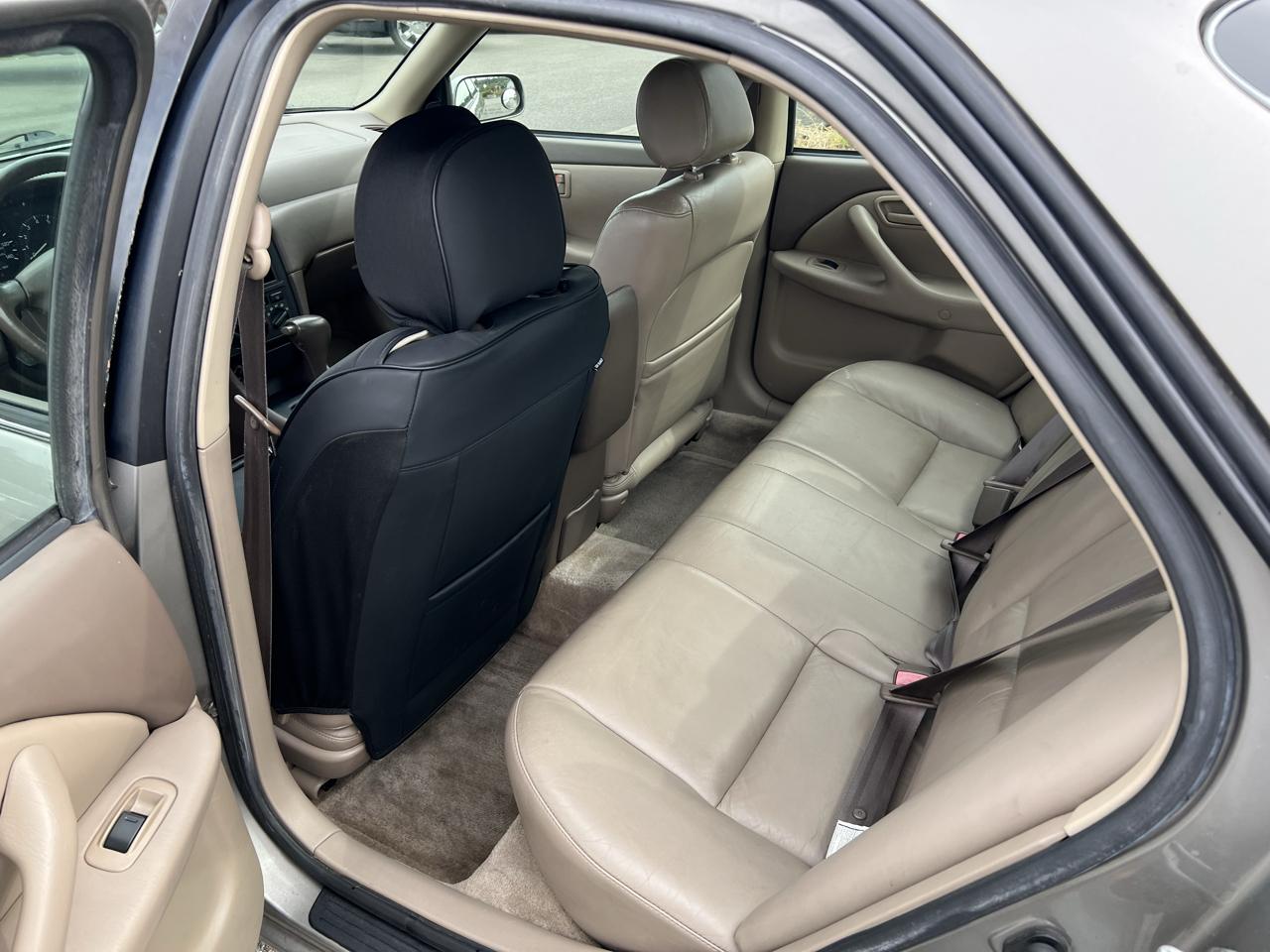 Toyota Camry 4dr Sdn LE V6 Auto 1997