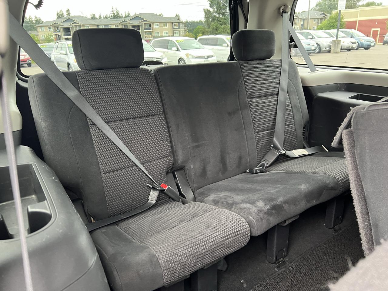 Nissan Armada 4WD 4dr SE 2008