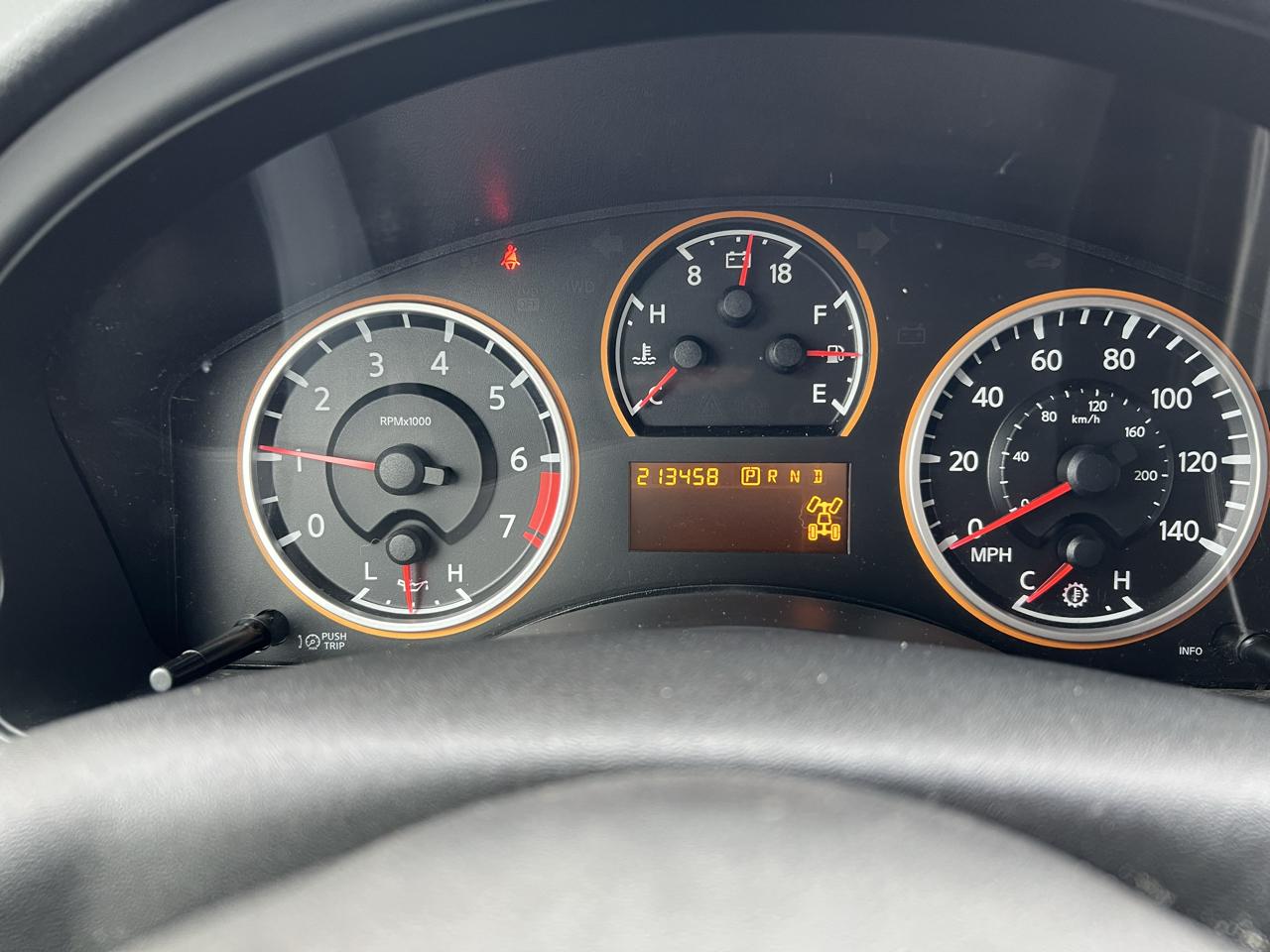 Nissan Armada 4WD 4dr SE 2008