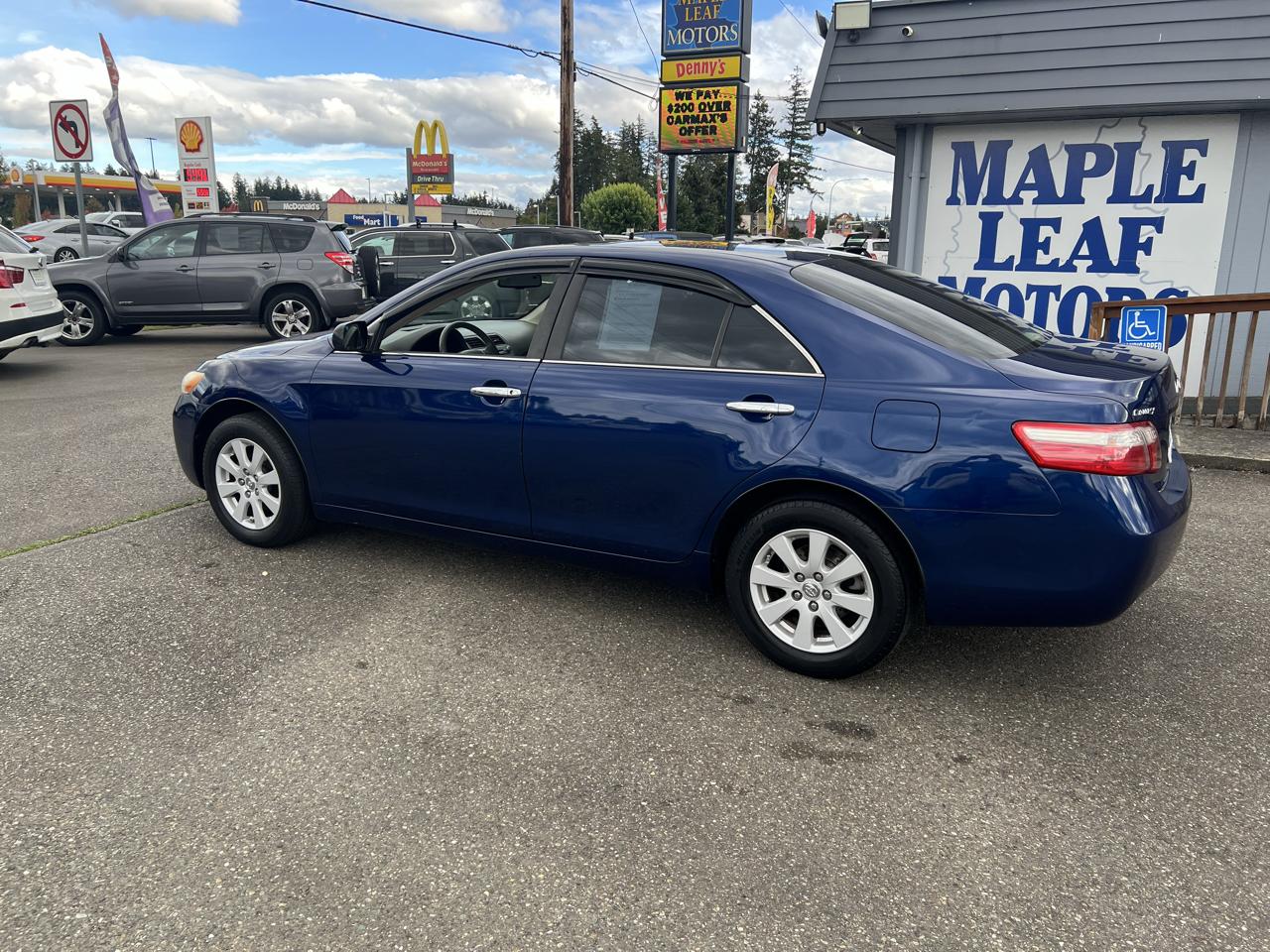 Toyota Camry photo 14