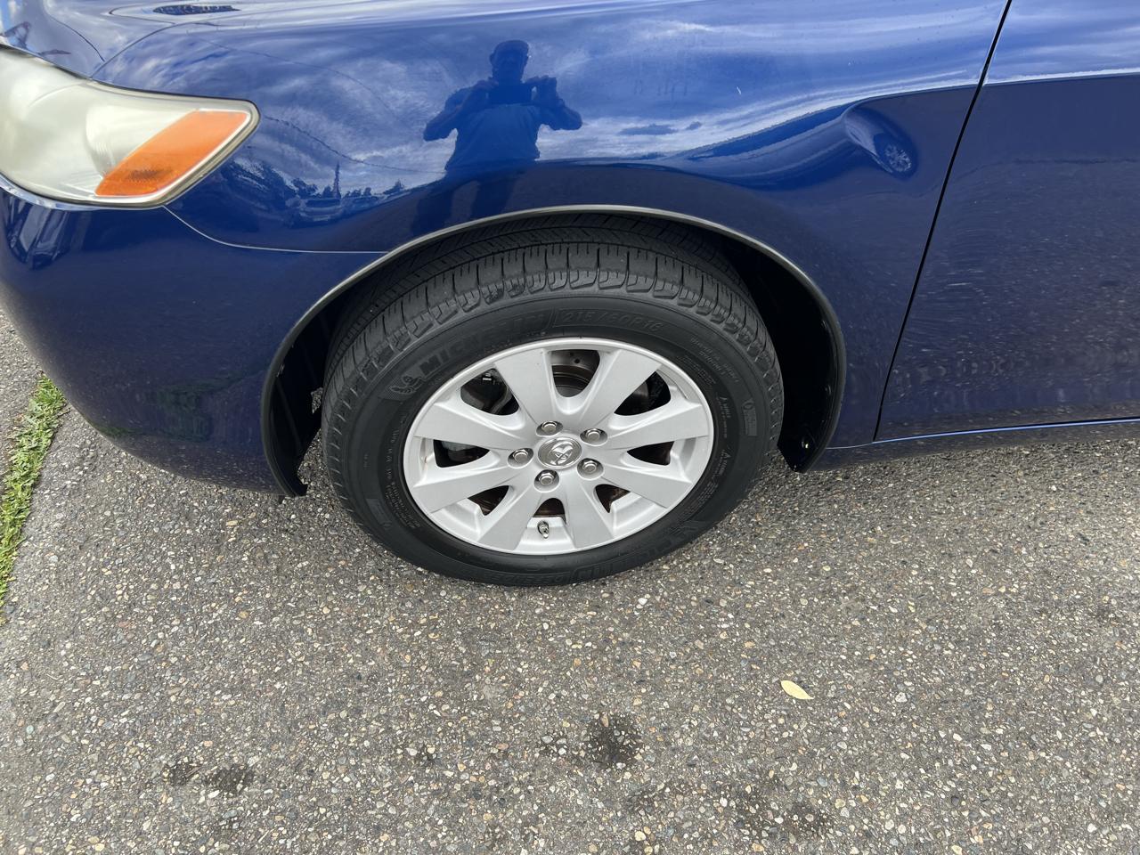 Toyota Camry photo 17