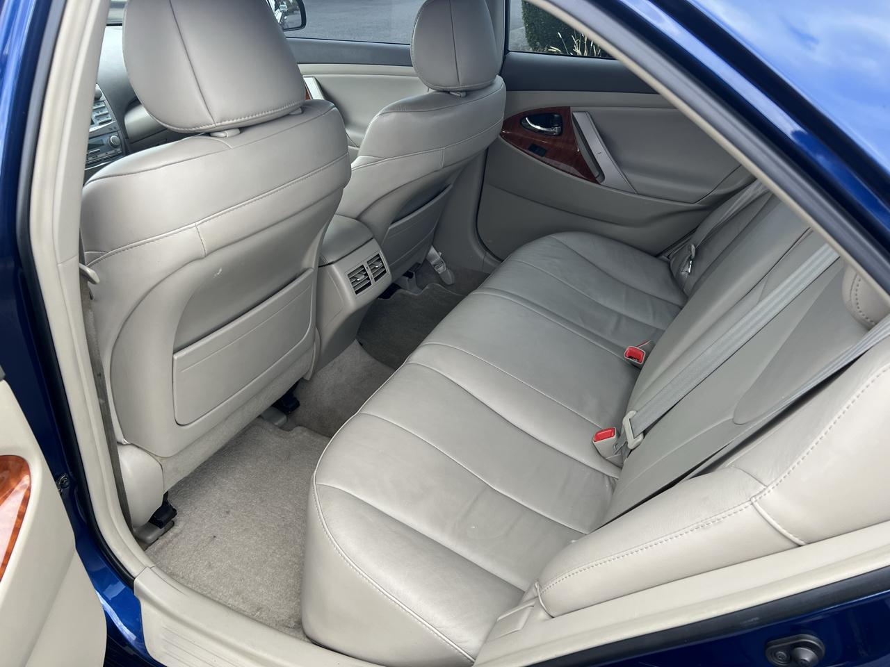 Toyota Camry photo 22