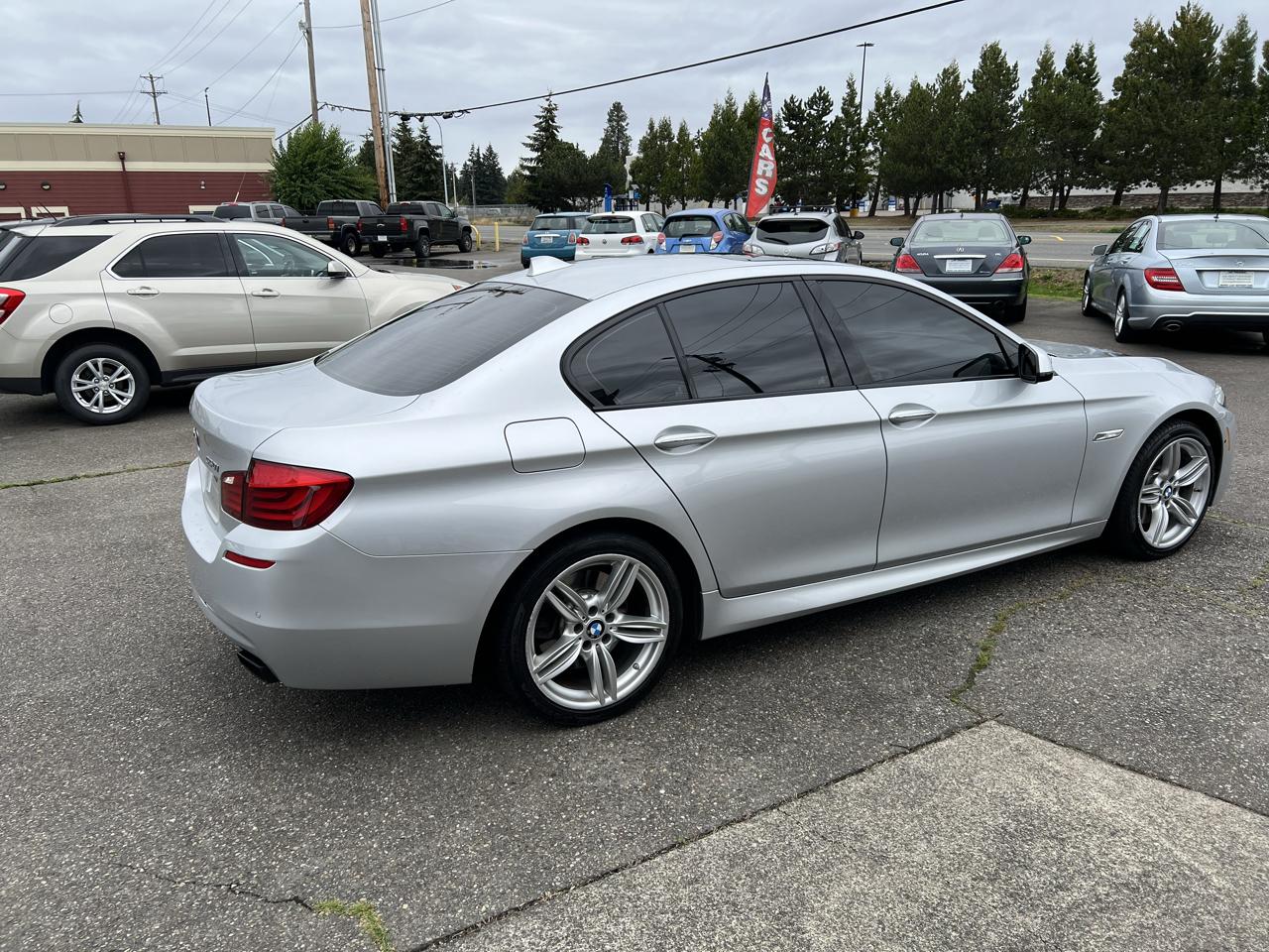 BMW 5 Series photo 7