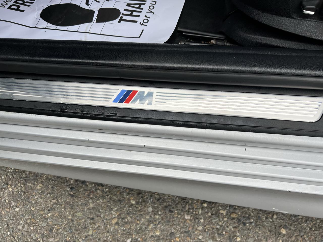 BMW 5 Series photo 18